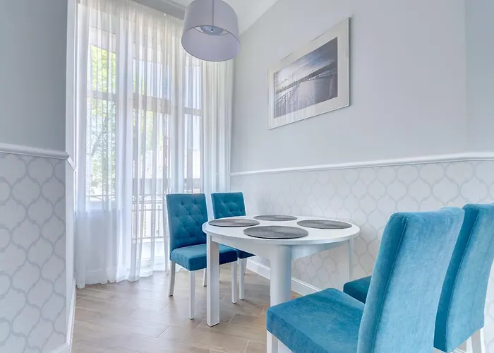 3 - Parkowy 公寓 *